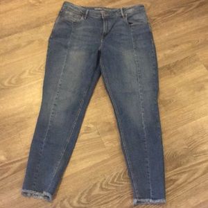 OLD NAVY ROCKSTAR MID-RISE JEANS